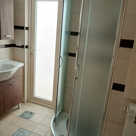 Hotel Sciacu House *